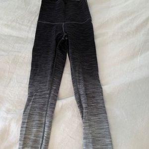 Lulu lemon leggings